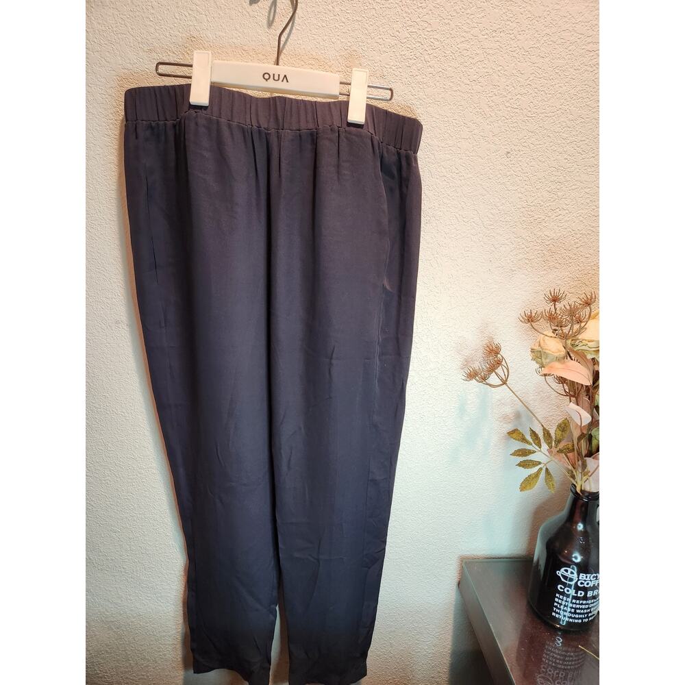 Theory size M/medium silk full length Pants Pocket business casual pull on